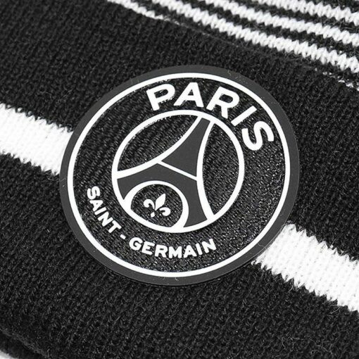 Zimní čepice PSG s bambulí černá - Image 2
