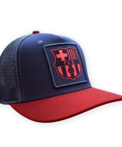 <h1>Šiltovka FC Barcelona Patch</h1>
<ul>
 	<li>veľkosť pre dospelé osoby</li>
 	<li>na zadnej strane sieťka a možnosť nastavenia</li>
 	<li>logo klubu</li>
 	<li>novinka pre rok 2025 !</li>
 	<li>materiál: 100% polyester</li>
 	<li>farebné klubové logo</li>
 	<li>oficiálny produkt FC Barcelona</li>
</ul>

<hr />

<h2>Fanúšikovský kútik</h2>
<a href=